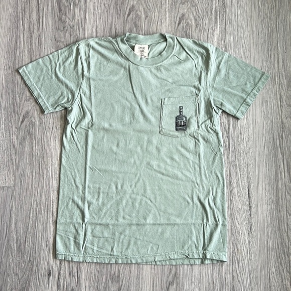 Wallen Graphic Tee - Last Night We Let The Liquor Talk - Picture 1 of 4